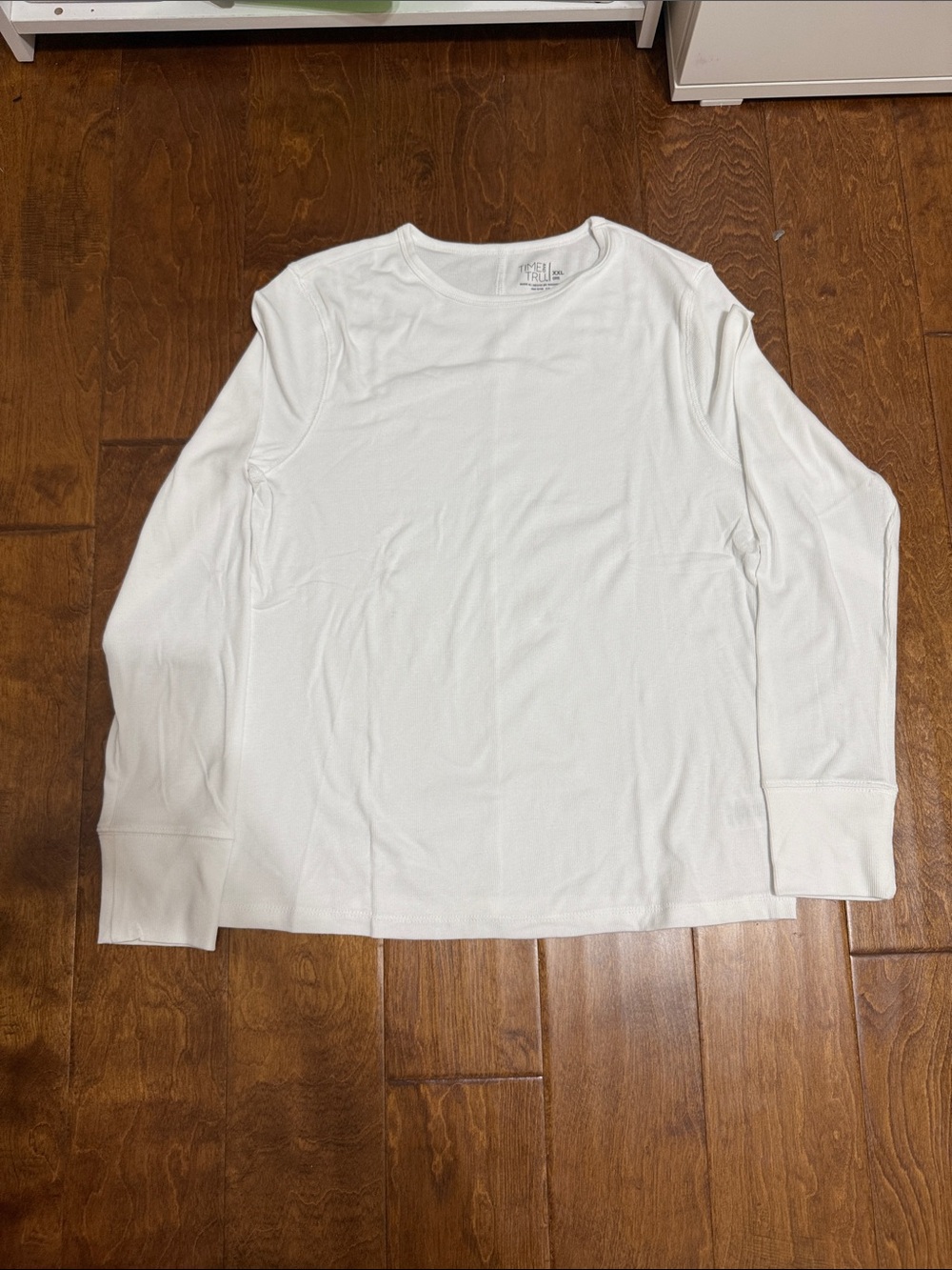 NWT Size XXL Time and Tru Classic White Long-Sleeve Crewneck Shirt by